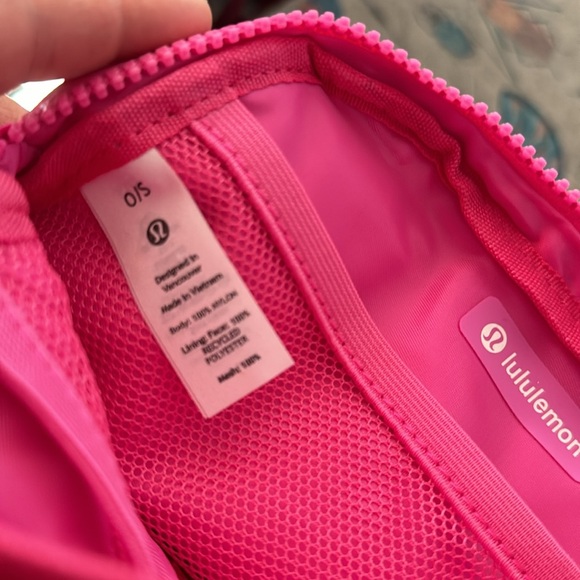 Lululemon belt bag - Picture 6 of 6